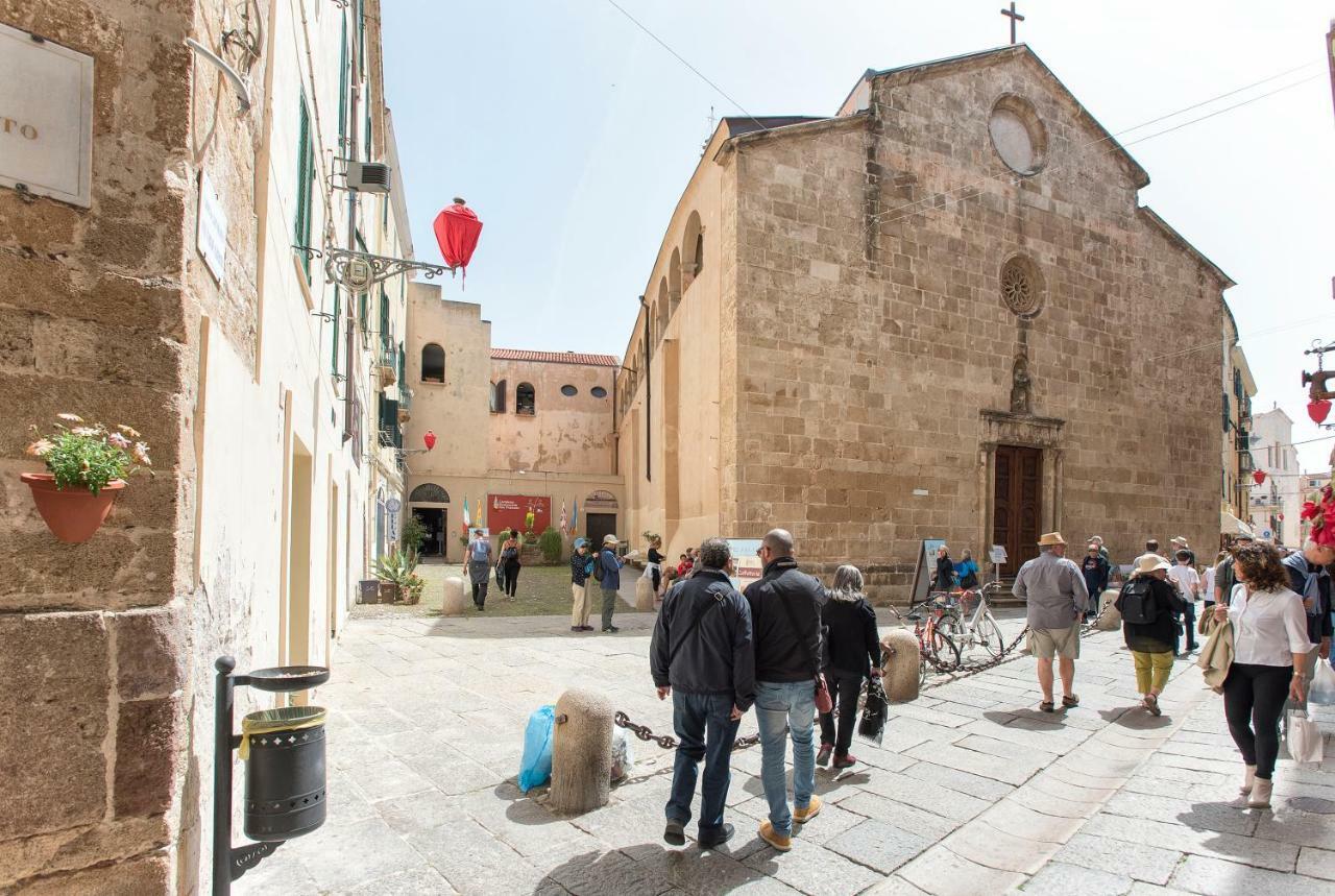 Centro Storico Carlo Alberto Alghero Eksteriør billede